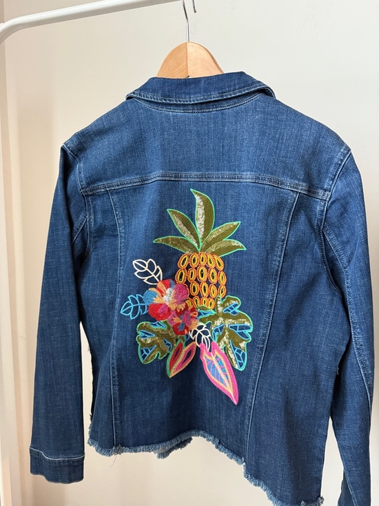 Chico's Jackets & Blazers - Chico's Frayed Classic Pineapple Embroidery Jacket Size L NWT
